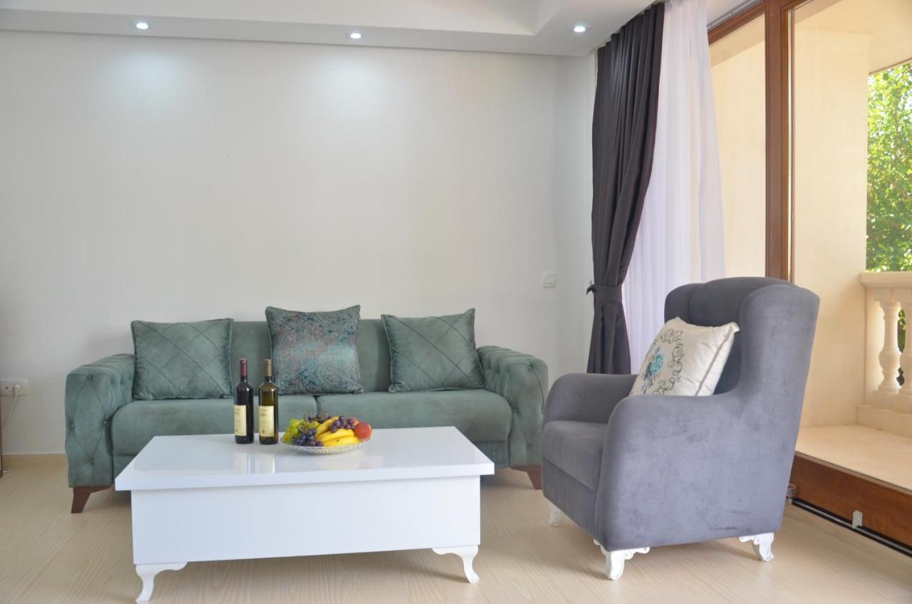 Andaluni Beach Apartments Pržno Zewnętrze zdjęcie