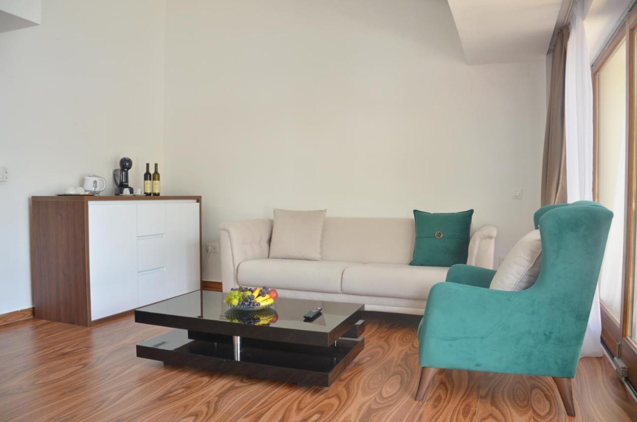 Andaluni Beach Apartments Pržno Zewnętrze zdjęcie