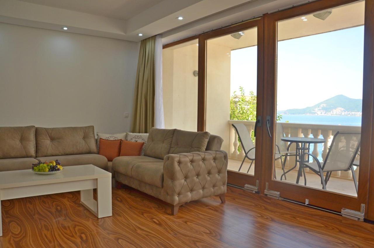 Andaluni Beach Apartments Pržno Zewnętrze zdjęcie
