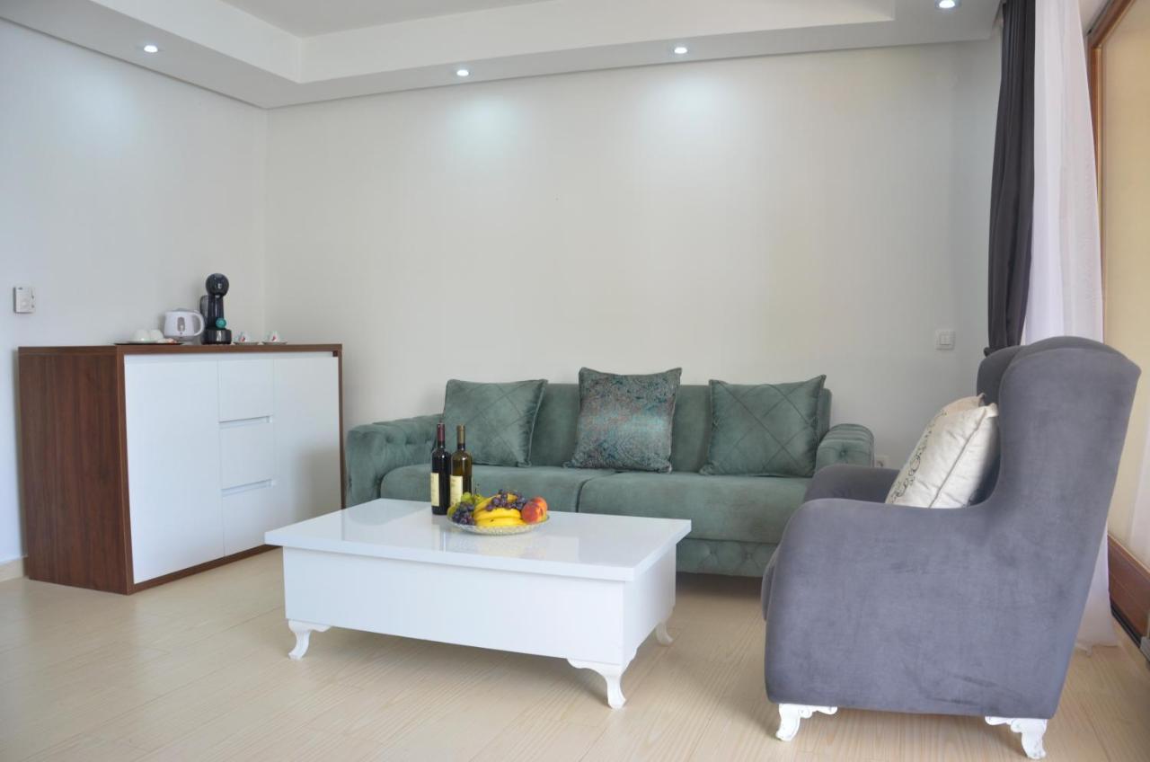 Andaluni Beach Apartments Pržno Zewnętrze zdjęcie