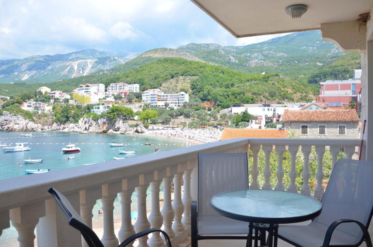 Andaluni Beach Apartments Pržno Zewnętrze zdjęcie